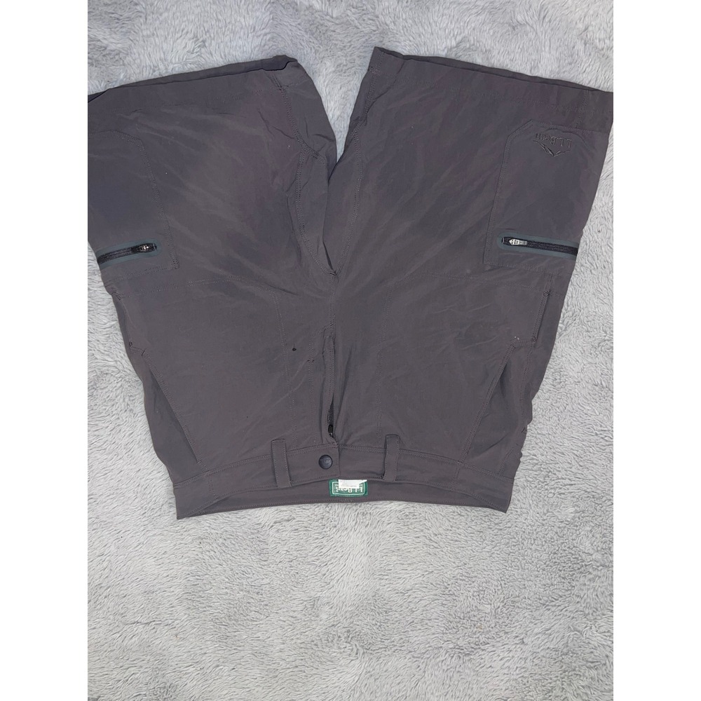 LL Bean Men's Grey Nylon Spandex Cargo Shorts Zip Pockets Outdoor Size 33 - Picture 4 of 4